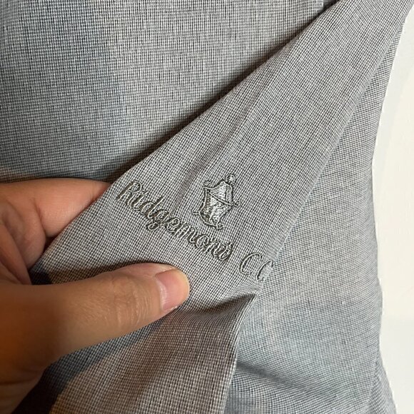 Travis Mathew grey lightweight golf jacket - Picture 3 of 5